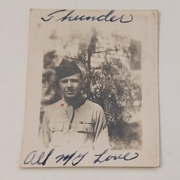 Vintage WWII Photograph Signed "Thunder All My Love" #C013 - Picture 1 of 2